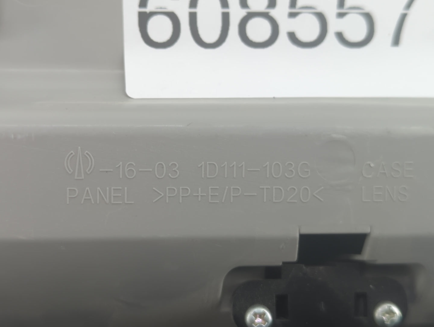 2010 Toyota Prius Overhead Roof Console - Oemusedautoparts1.com