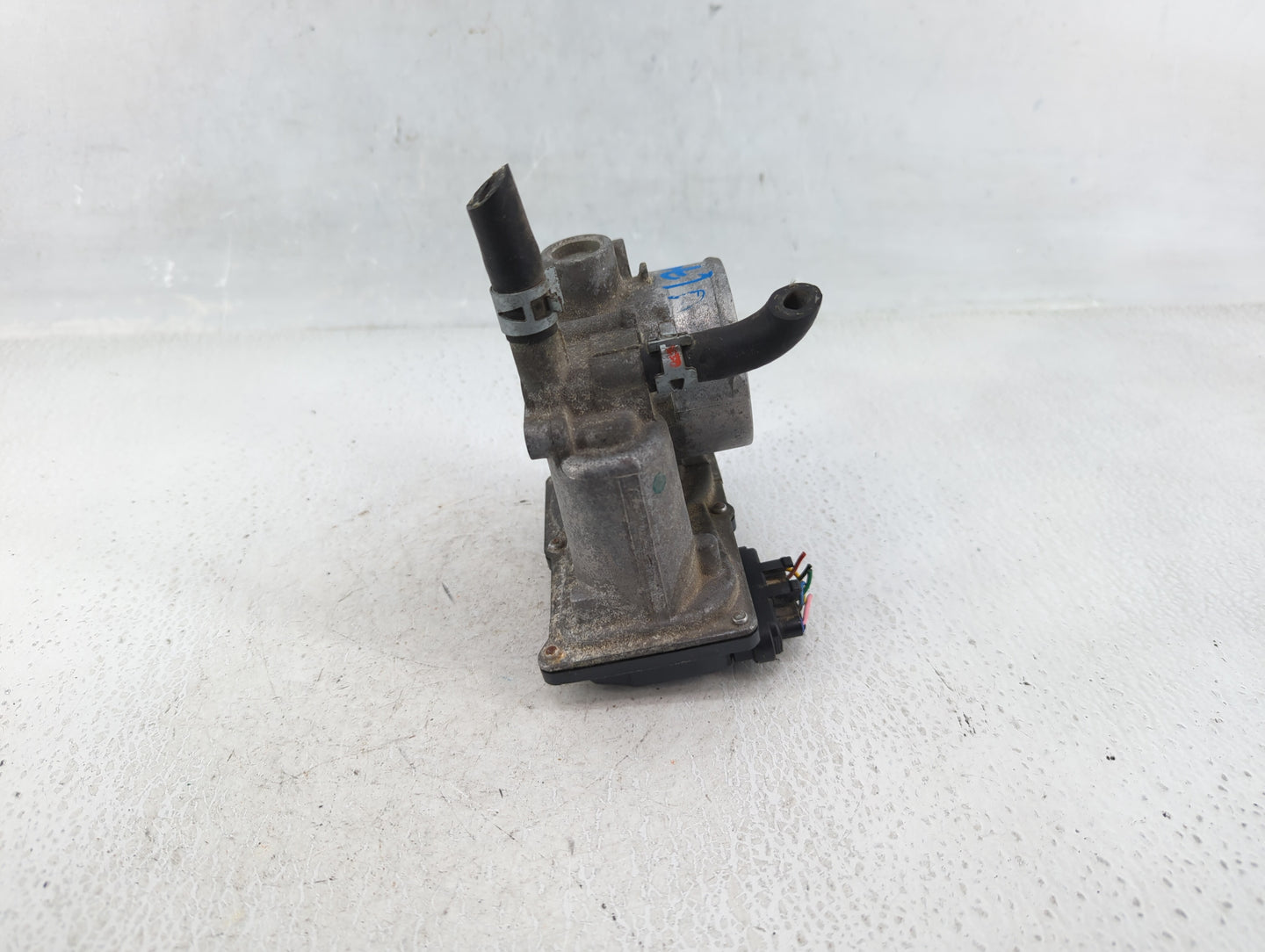 2010-2022 Toyota Prius Throttle Body P/N:22030-37060 Fits Fits 2010 2011 2012 2013 2014 2015 2016 2017 2018 2019 2020 2021 2