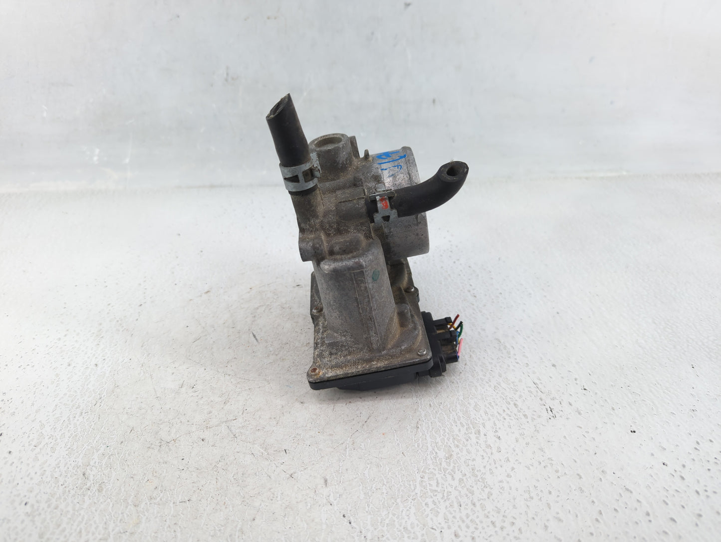 2010-2022 Toyota Prius Throttle Body P/N:22030-37060 Fits Fits 2010 2011 2012 2013 2014 2015 2016 2017 2018 2019 2020 2021 2