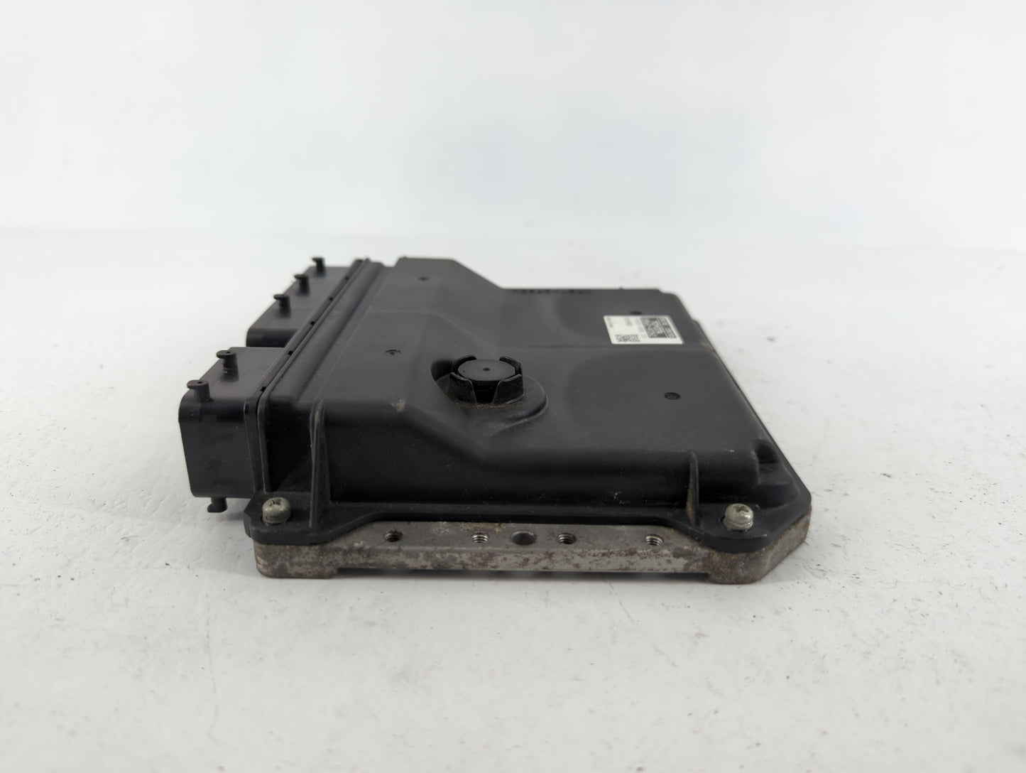 2010 Toyota Prius PCM Engine Control Computer ECU ECM PCU OEM P/N:89661-47262 275400-2450 12V, E39A 12655478 Fits OEM Used A