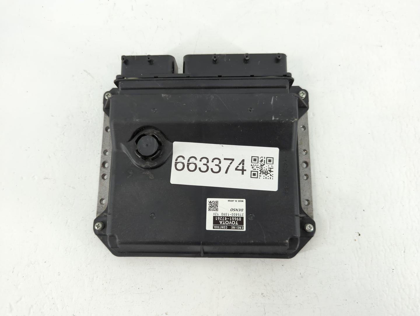 2010 Toyota Prius PCM Engine Control Computer ECU ECM PCU OEM P/N:89661-47262 89661-47261 Fits OEM Used Auto Parts - Oemused