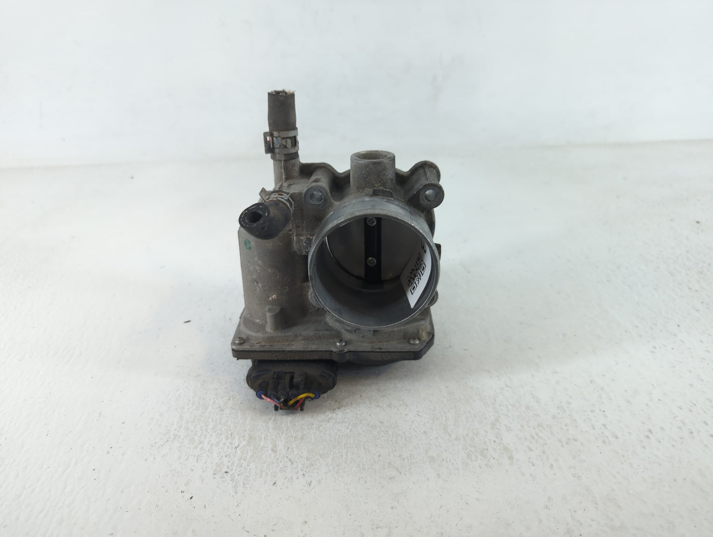 2010 Toyota Prius Throttle Body P/N:22030-37060 Fits OEM Used Auto Parts - Oemusedautoparts1.com
