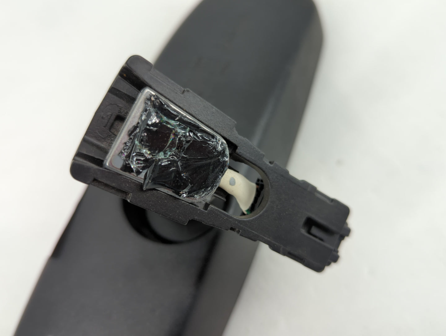 2010-2015 Toyota Prius Interior Rear View Mirror Replacement OEM P/N:E11026006 Fits Fits 2010 2011 2012 2013 2014 2015 OEM U