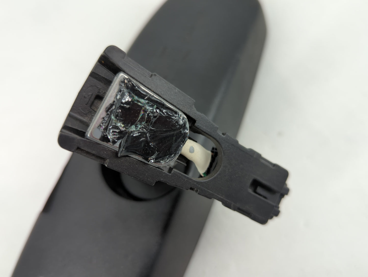2010-2015 Toyota Prius Interior Rear View Mirror Replacement OEM P/N:E11026006 Fits Fits 2010 2011 2012 2013 2014 2015 OEM U