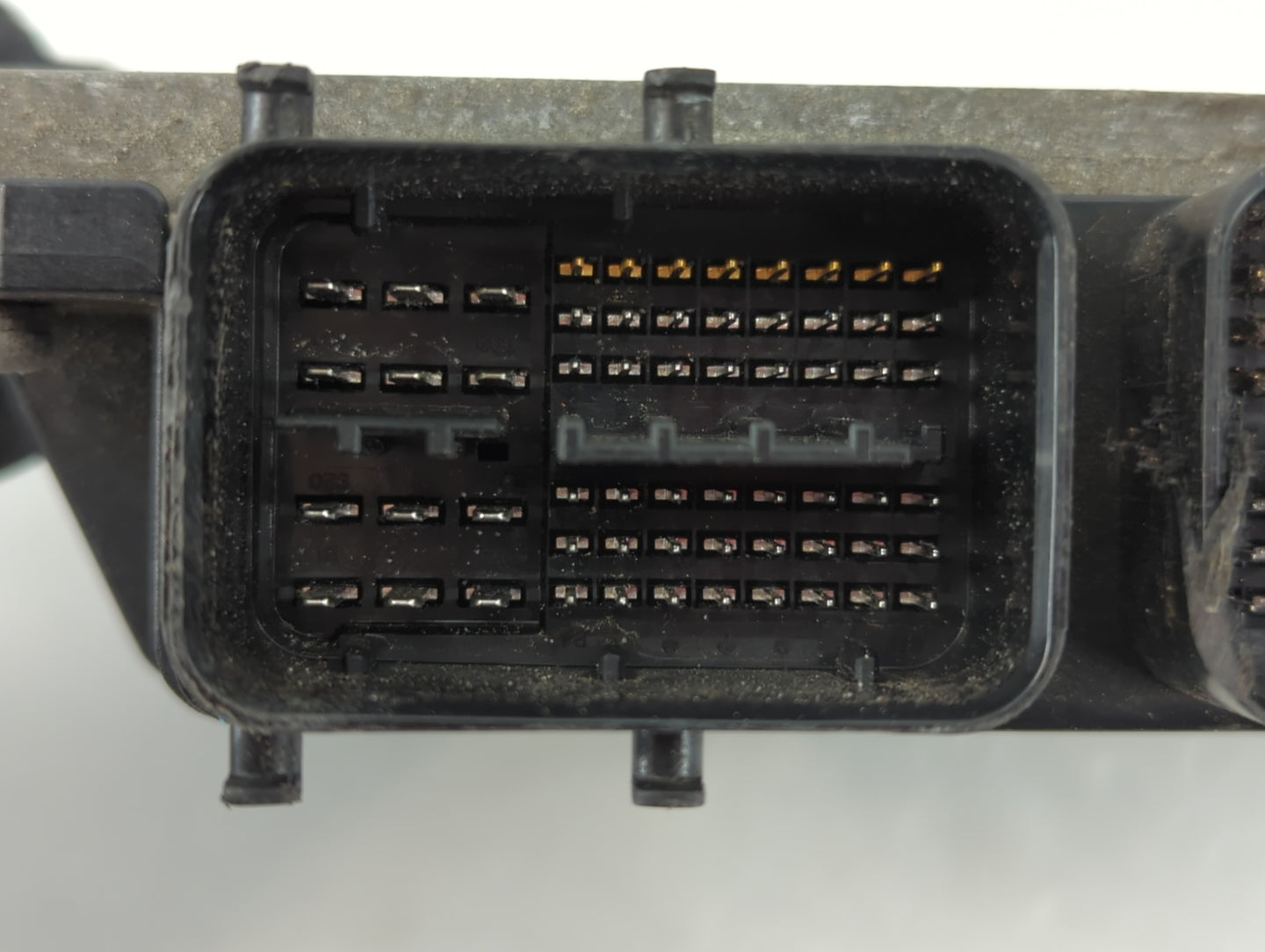 2010 Toyota Prius PCM Engine Control Computer ECU ECM PCU OEM P/N:89661-47262 275400-2450 12V Fits OEM Used Auto Parts - Oem