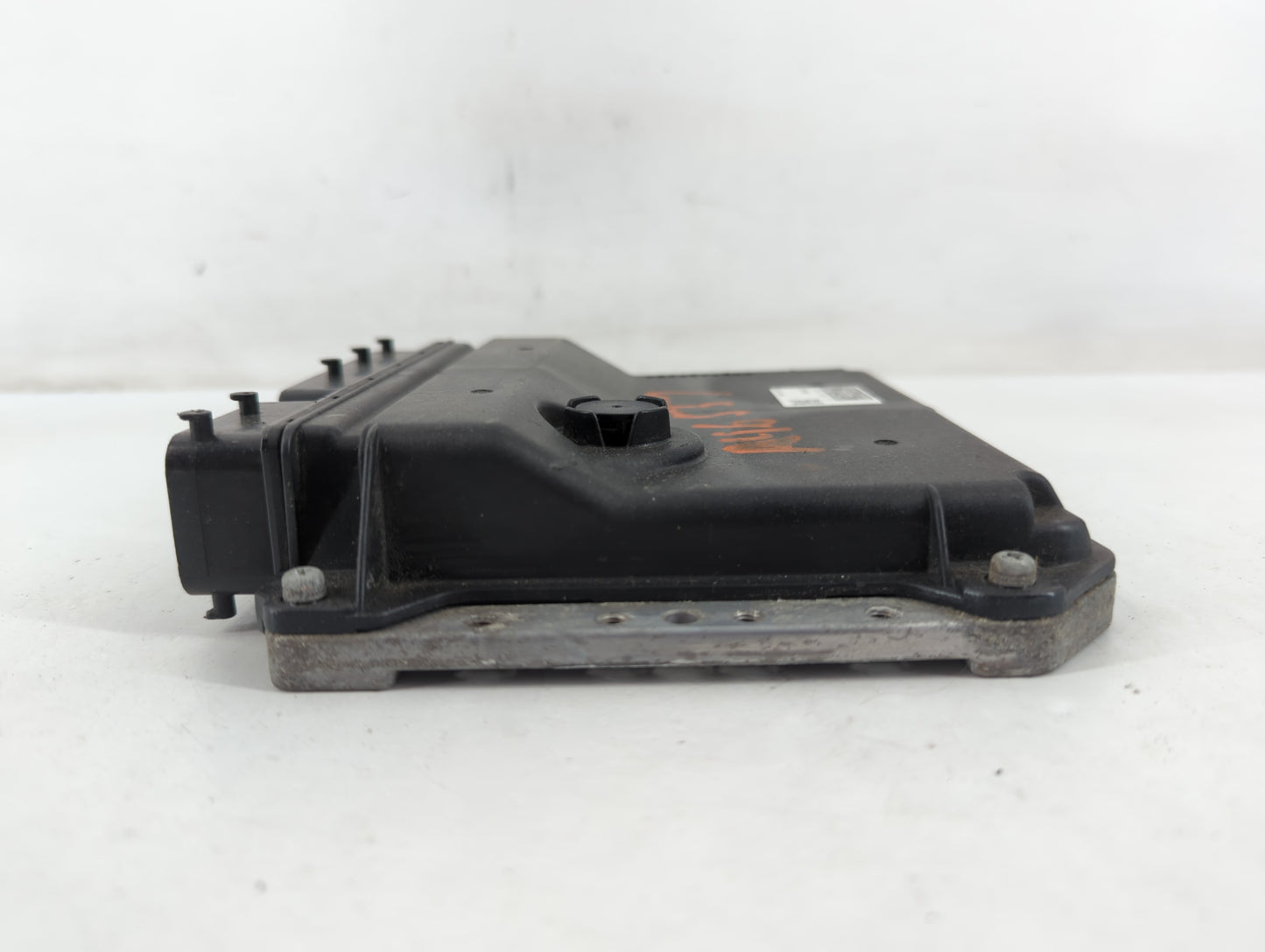2010 Toyota Prius PCM Engine Control Computer ECU ECM PCU OEM P/N:89661-47262 275400-2450 12V Fits OEM Used Auto Parts - Oem