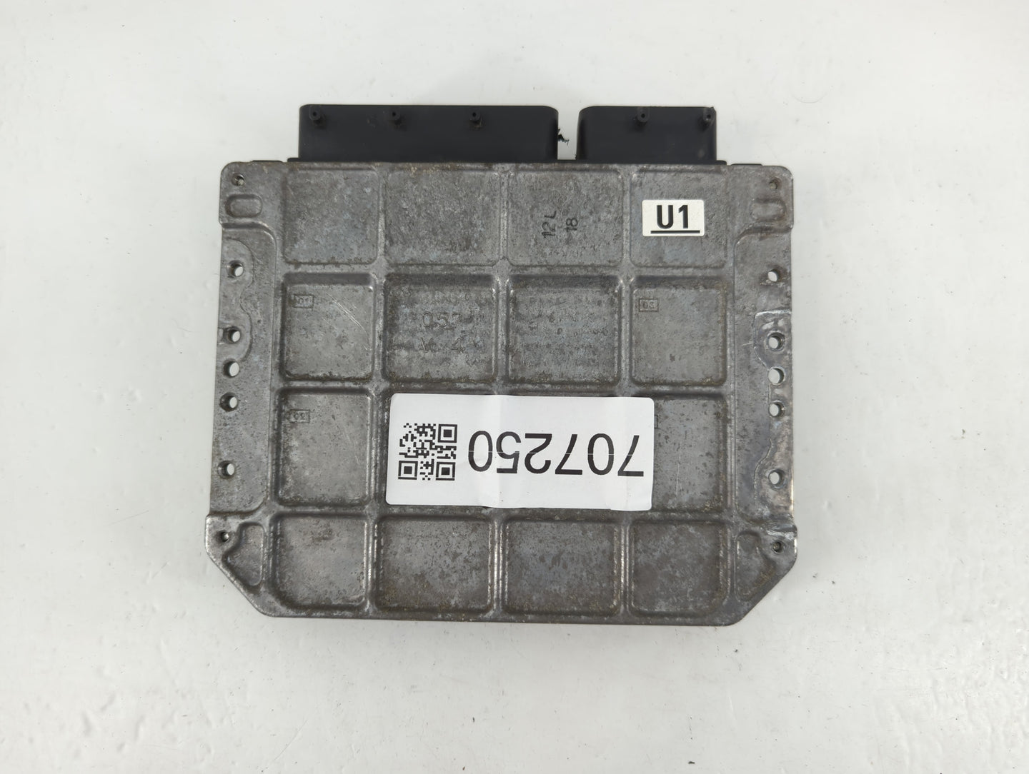 2010 Toyota Prius PCM Engine Control Computer ECU ECM PCU OEM P/N:89661-47262 275400-2450 12V Fits OEM Used Auto Parts - Oem