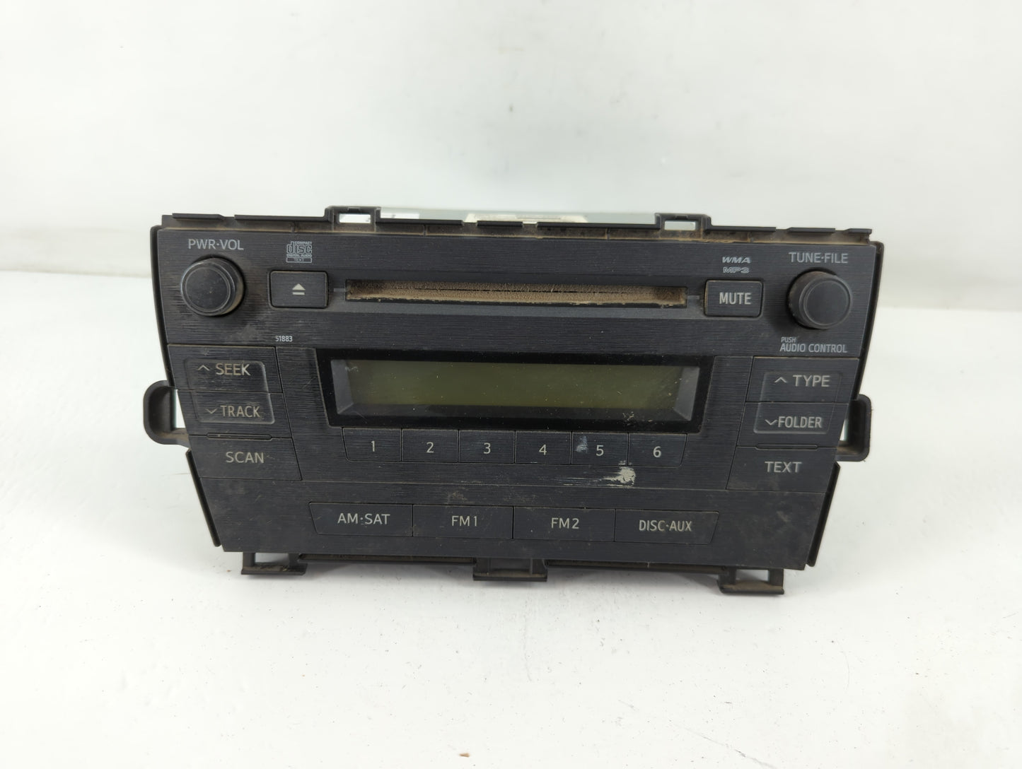 2010-2011 Toyota Prius Radio AM FM Cd Player Receiver Replacement P/N:86120-47290 Fits Fits 2010 2011 OEM Used Auto Parts - 