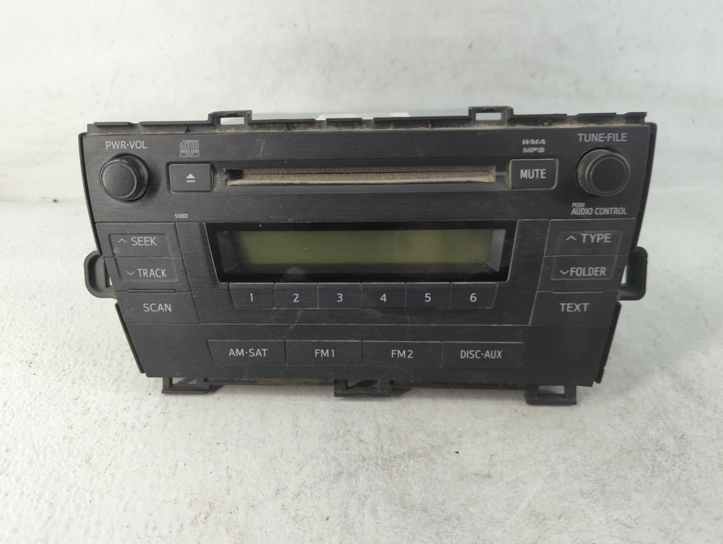 2010-2011 Toyota Prius Radio AM FM Cd Player Receiver Replacement P/N:86120-47290 Fits Fits 2010 2011 OEM Used Auto Parts - 