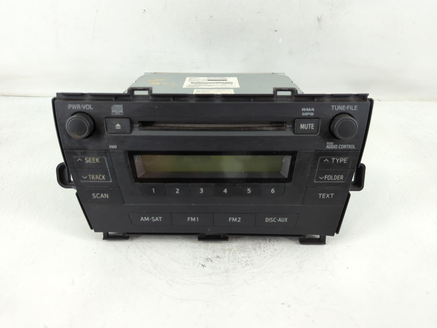 2010-2011 Toyota Prius Radio AM FM Cd Player Receiver Replacement P/N:86120-47290 Fits Fits 2010 2011 OEM Used Auto Parts - 
