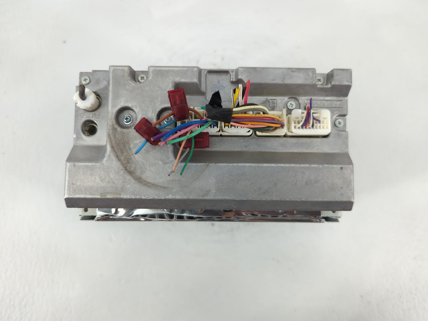 2010-2011 Toyota Prius Radio AM FM Cd Player Receiver Replacement P/N:86120-47290 Fits Fits 2010 2011 OEM Used Auto Parts - 