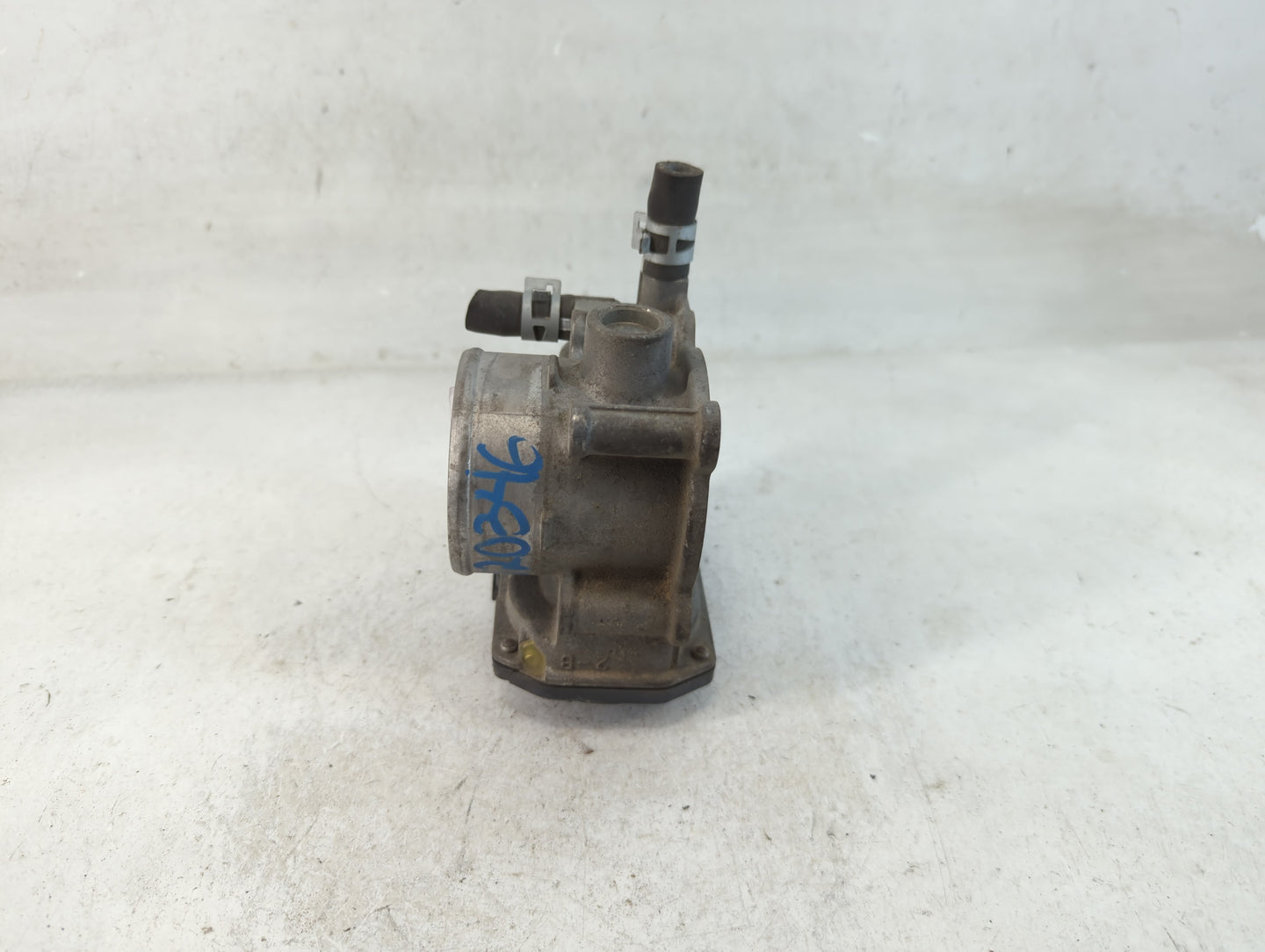 2010-2022 Toyota Prius Throttle Body P/N:22030-37060 Fits Fits 2010 2011 2012 2013 2014 2015 2016 2017 2018 2019 2020 2021 2