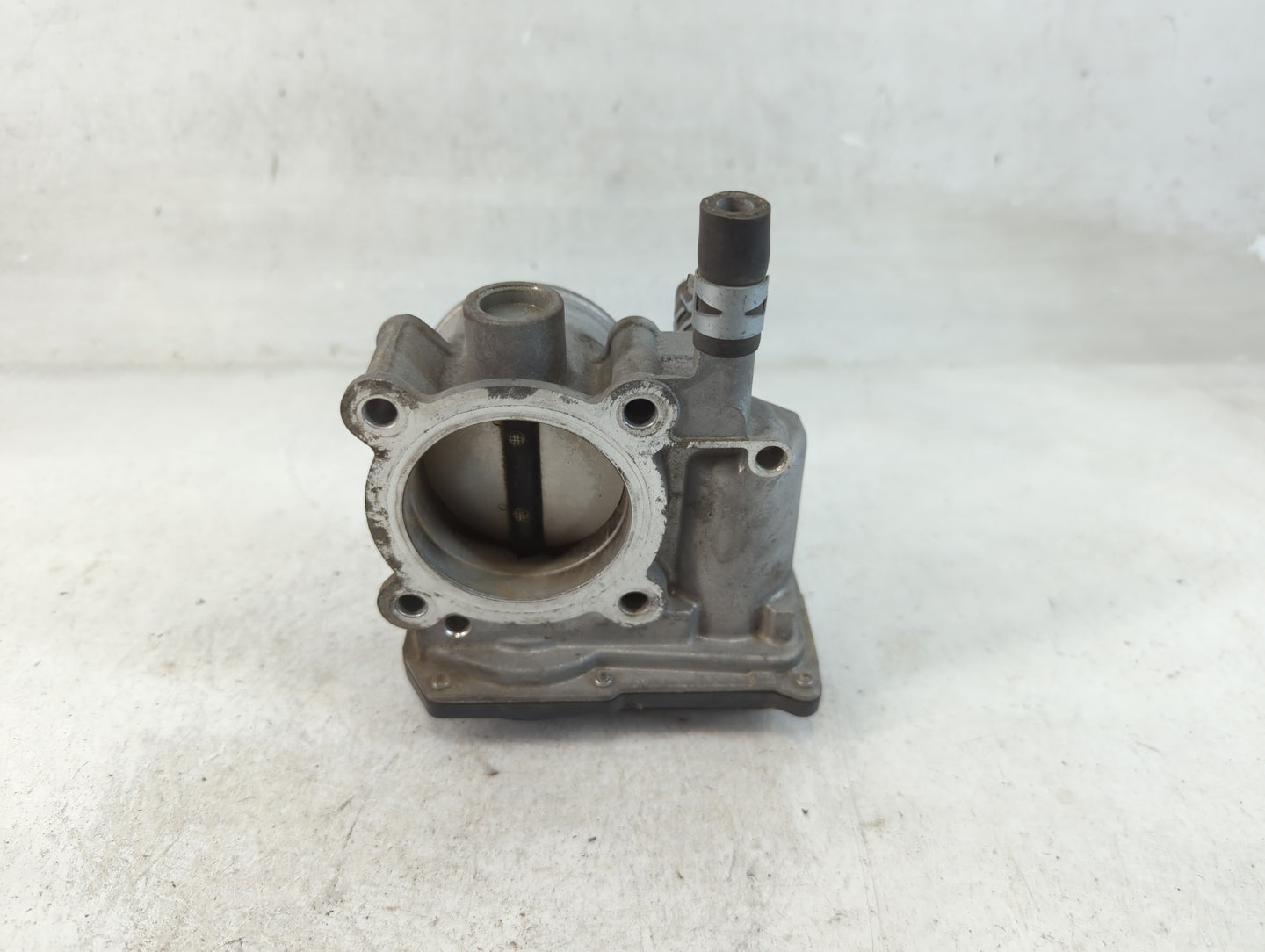 2010-2022 Toyota Prius Throttle Body P/N:22030-37060 Fits Fits 2010 2011 2012 2013 2014 2015 2016 2017 2018 2019 2020 2021 2