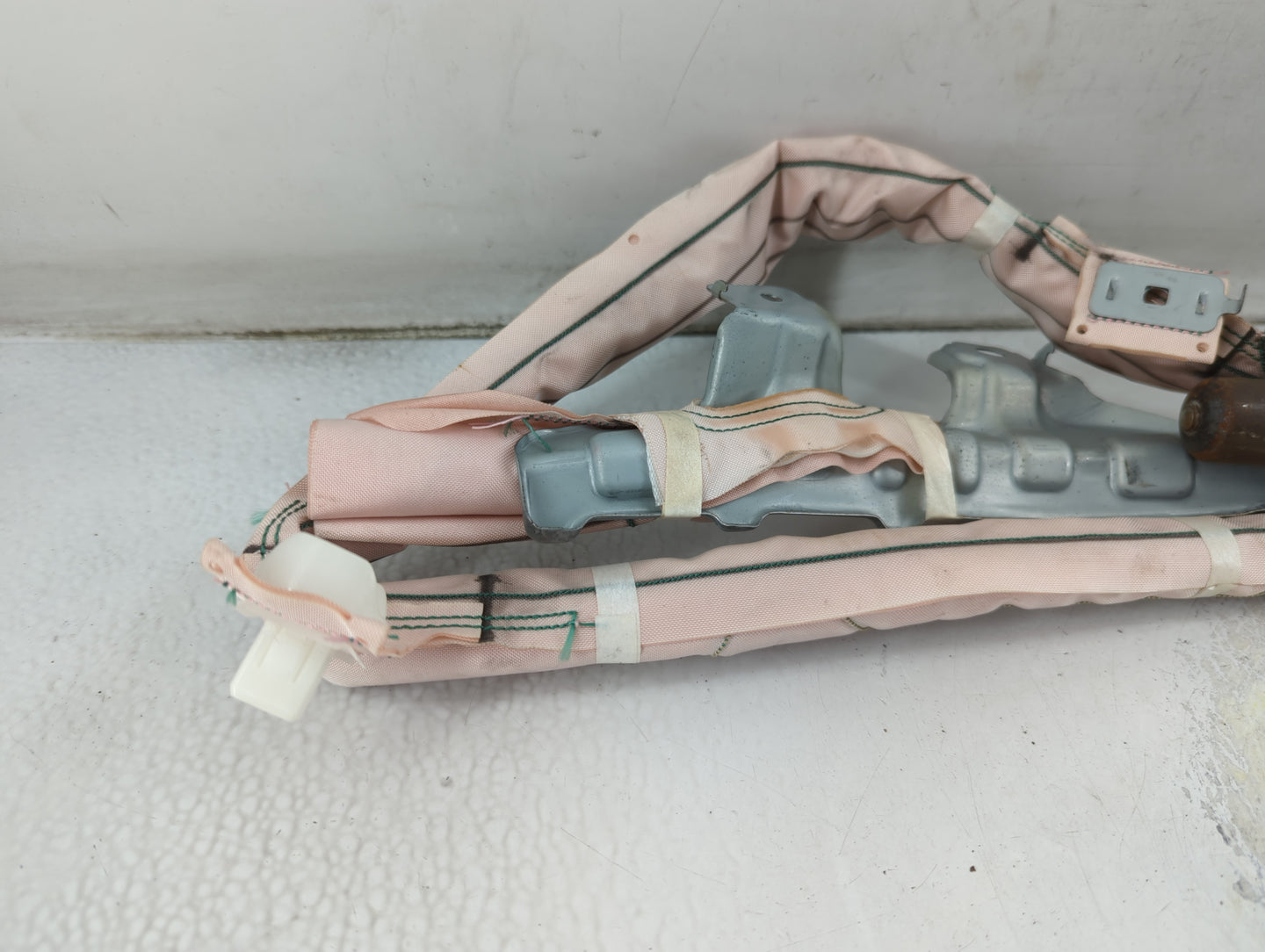2010-2014 Toyota Prius Passenger Curtain Air Bag Oem - Oemusedautoparts1.com