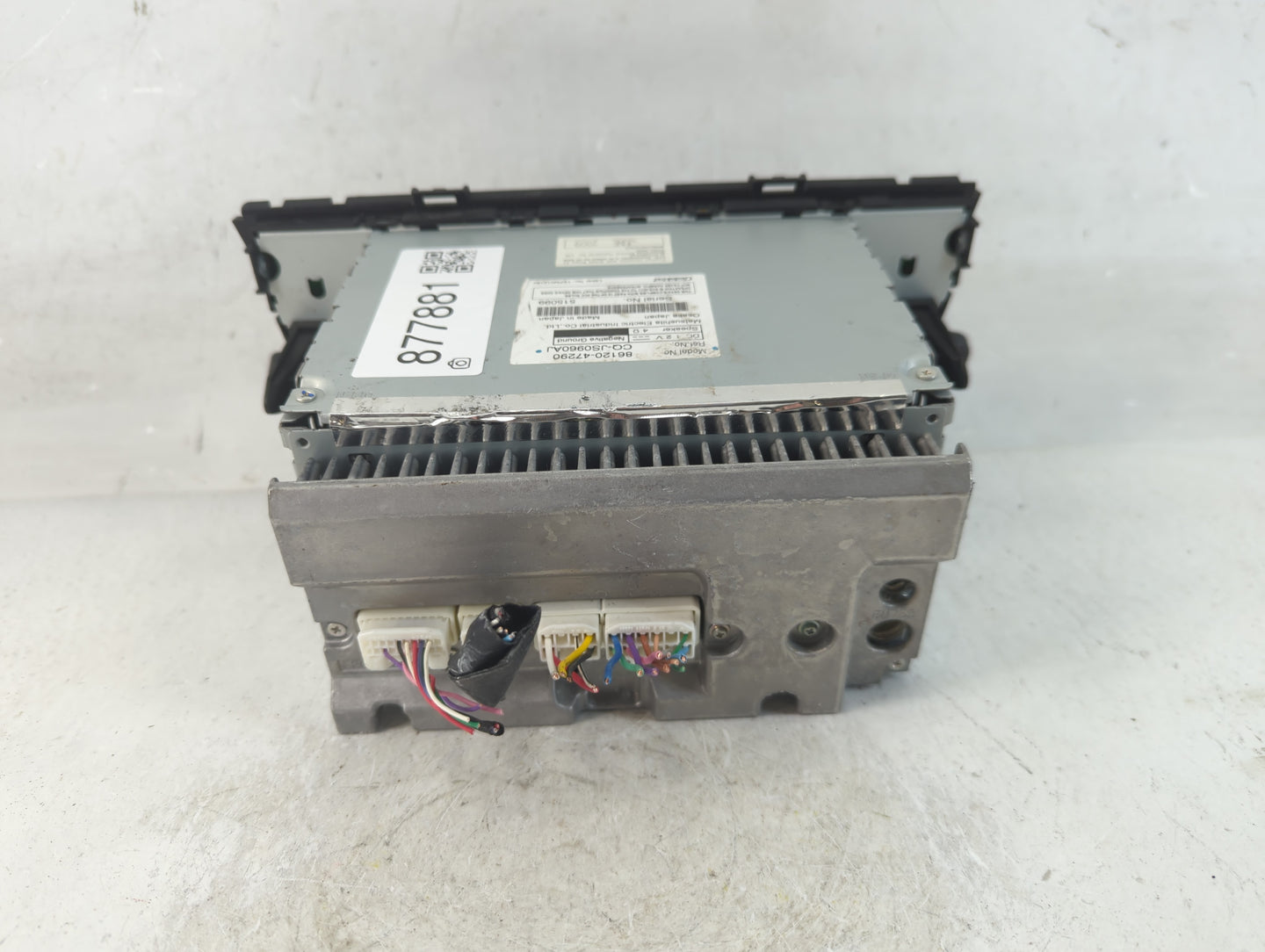 2010 Toyota Prius Radio AM FM Cd Player Receiver Replacement P/N:86120-47290 Fits OEM Used Auto Parts - Oemusedautoparts1.co