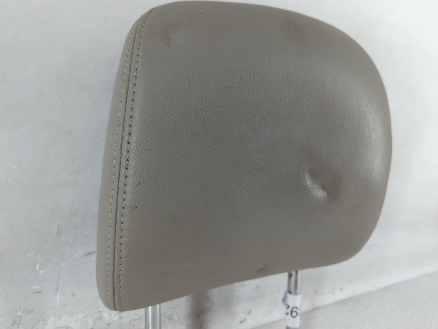 2010-2011 Toyota Prius Headrest Head Rest Front Driver Passenger Seat Fits Fits 2010 2011 OEM Used Auto Parts - Oemusedautop