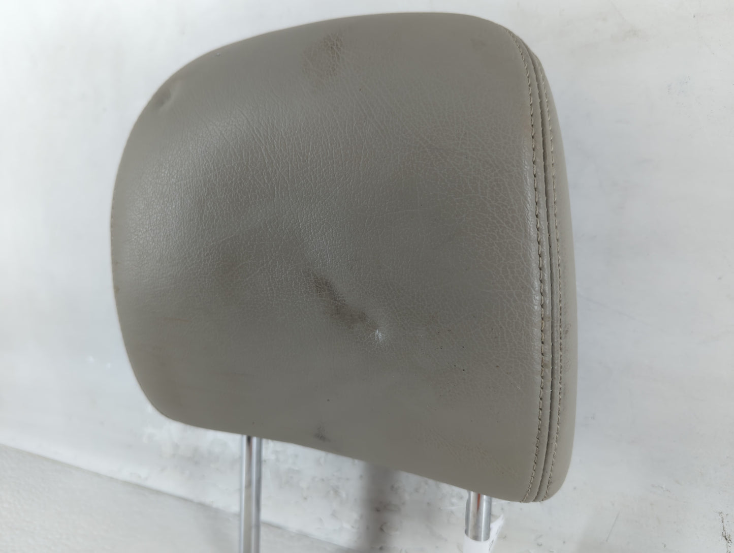 2010-2011 Toyota Prius Headrest Head Rest Front Driver Passenger Seat Fits Fits 2010 2011 OEM Used Auto Parts - Oemusedautop
