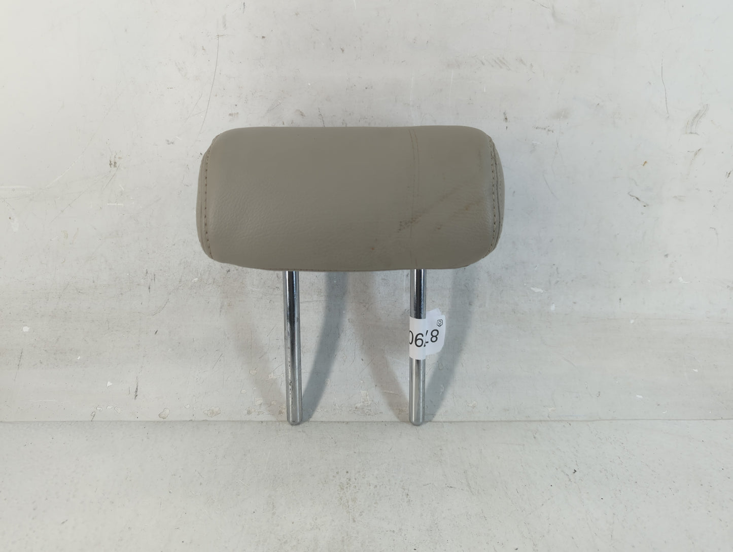 2010-2011 Toyota Prius Center Floor Console Fits Fits 2010 2011 OEM Used Auto Parts - Oemusedautoparts1.com
