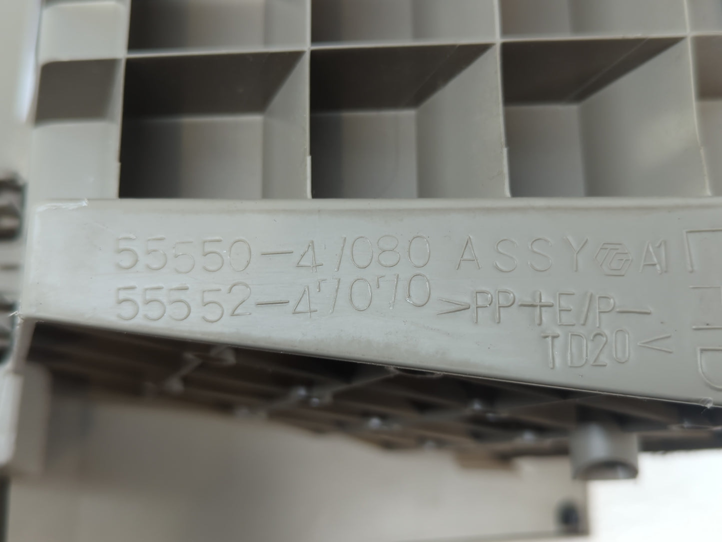 2010 Toyota Prius Passenger Glove Box Door Storage Compartment 877917 - Oemusedautoparts1.com