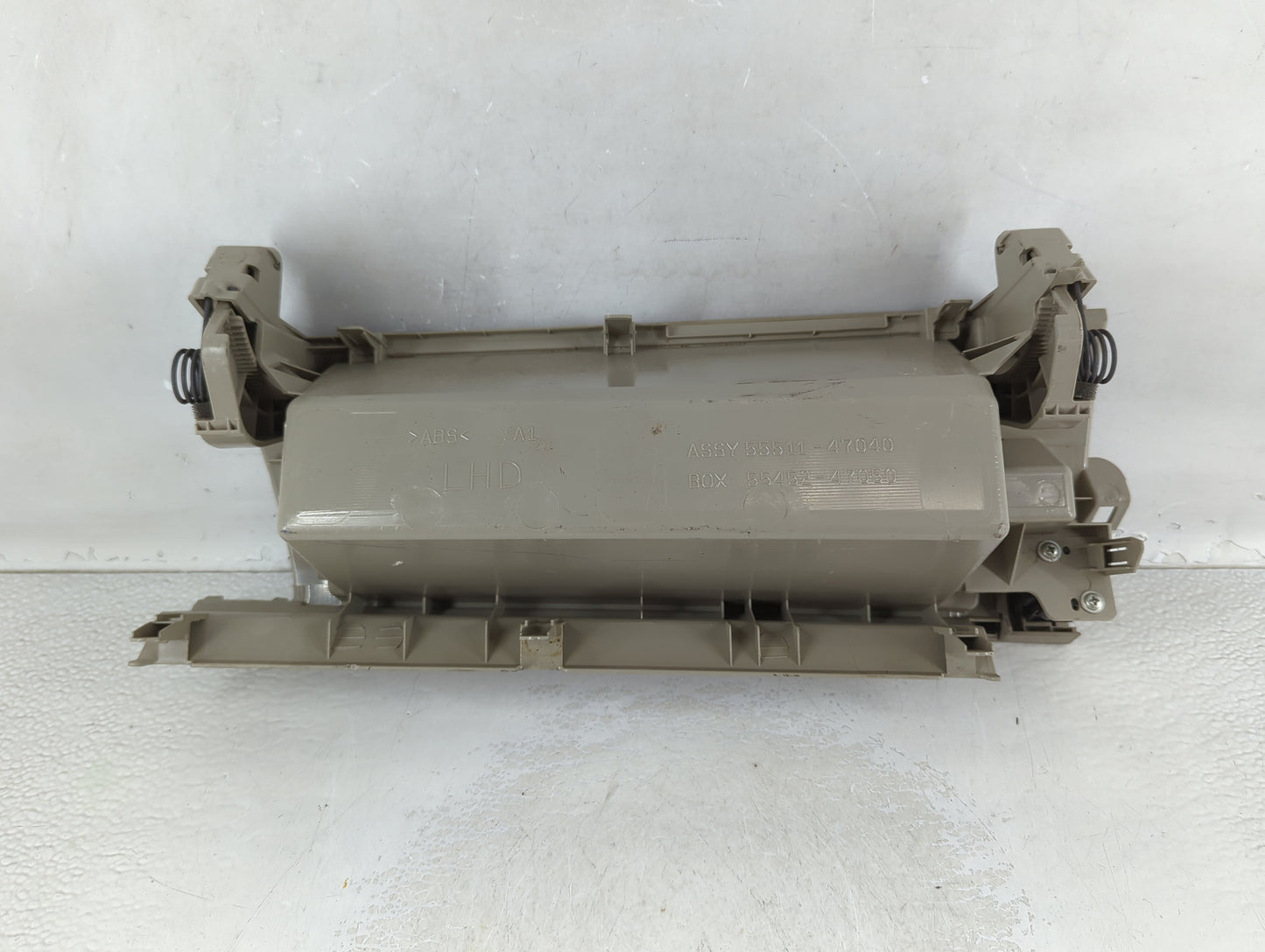 2010 Toyota Prius Rear Cargo Cover Storage Retractable Shade - Oemusedautoparts1.com