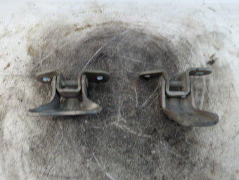 compare product 2010 Toyota Prius Driver Left Hood Hinge