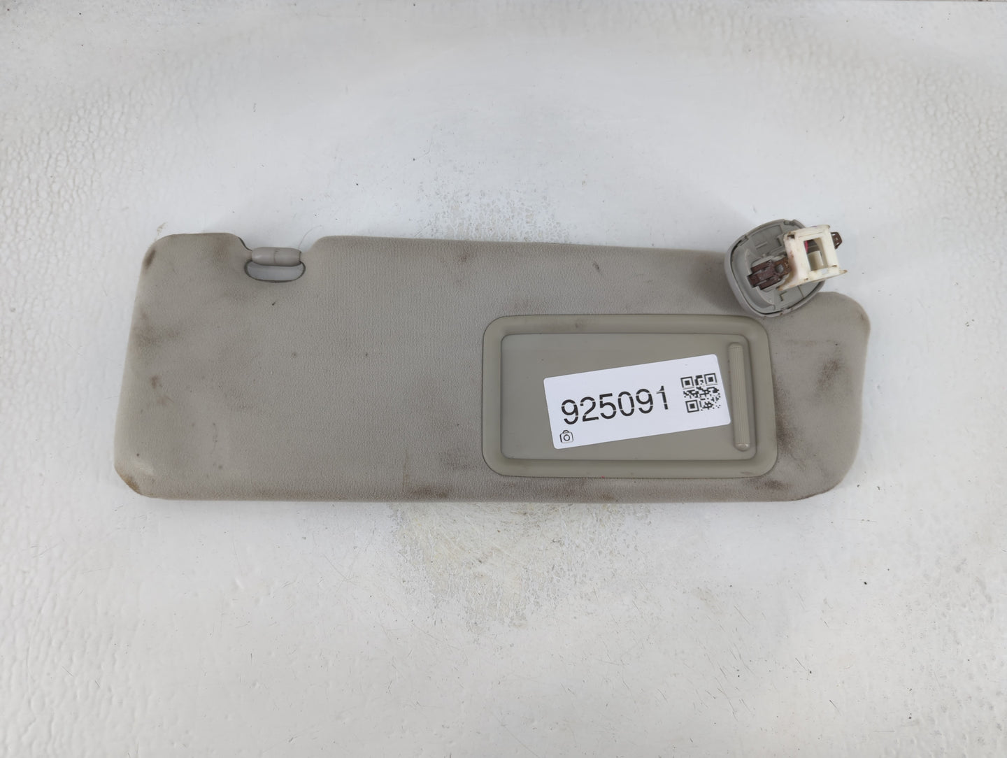 2010-2015 Toyota Prius Sun Visor Shade Replacement Passenger Right Mirror Fits Fits 2010 2011 2012 2013 2014 2015 OEM Used A