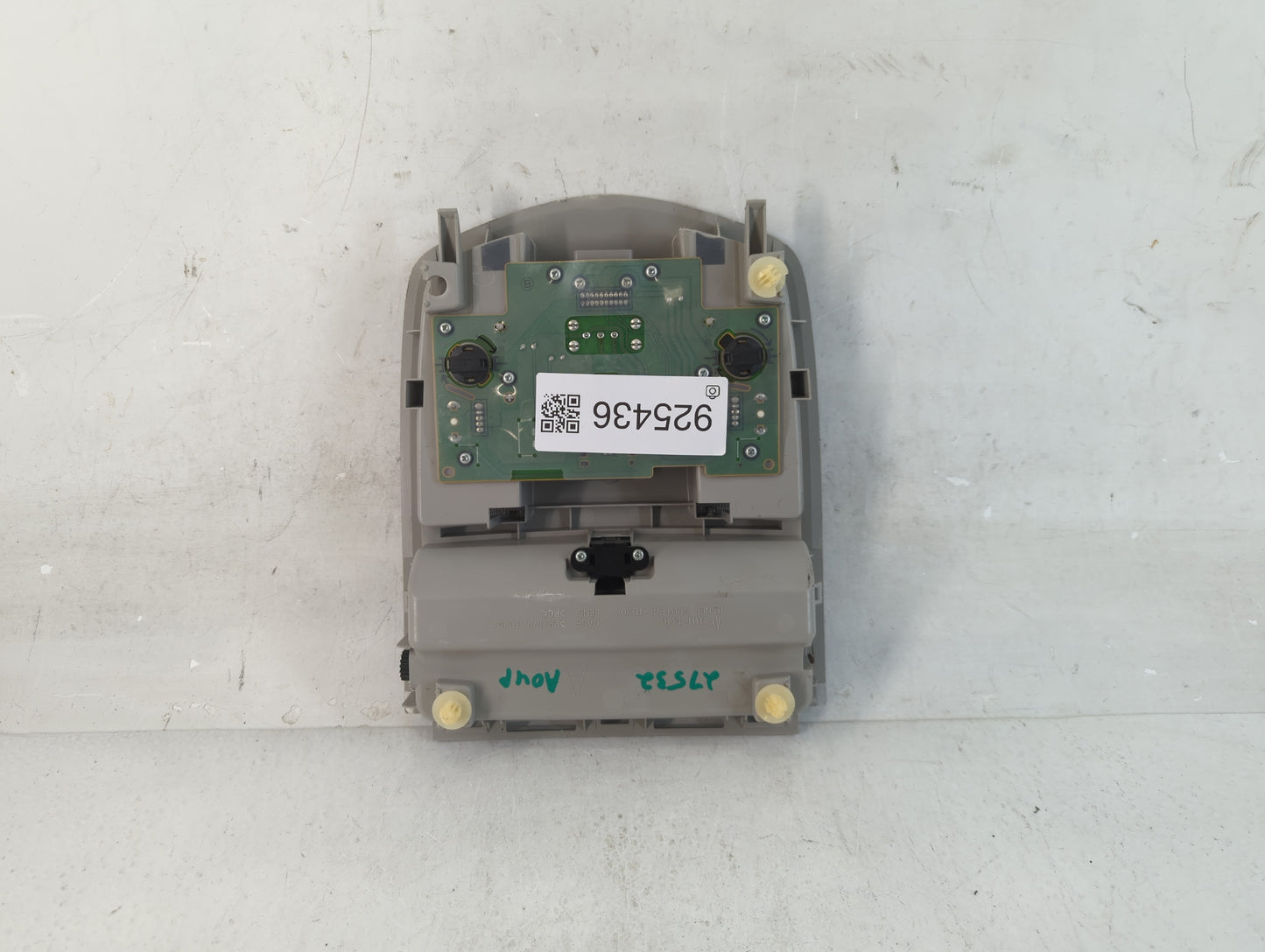 2010 Toyota Prius Overhead Roof Console - Oemusedautoparts1.com