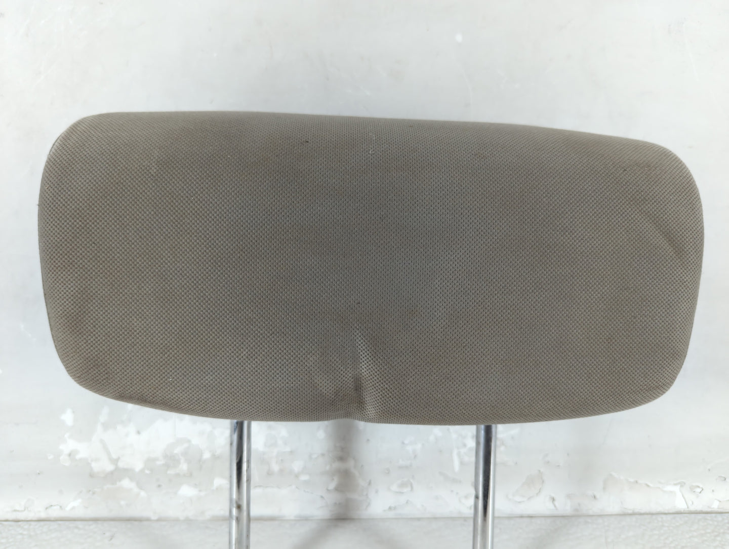2009-2012 Toyota Rav4 Headrest Head Rest Rear Center Seat Fits Fits 2009 2010 2011 2012 OEM Used Auto Parts - Oemusedautopar