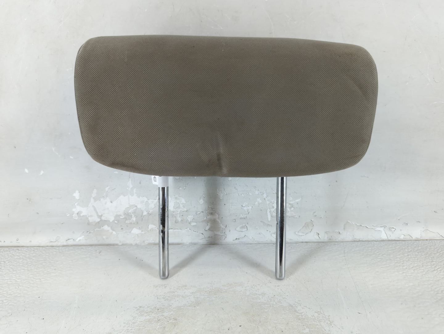 2009-2012 Toyota Rav4 Headrest Head Rest Rear Center Seat Fits Fits 2009 2010 2011 2012 OEM Used Auto Parts - Oemusedautopar