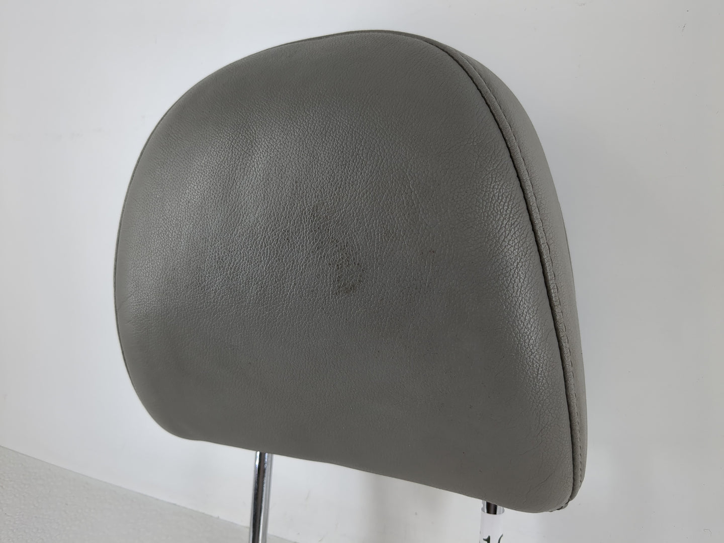 2009-2012 Toyota Rav4 Headrest Head Rest Front Driver Passenger Seat Fits Fits 2009 2010 2011 2012 OEM Used Auto Parts - Oem