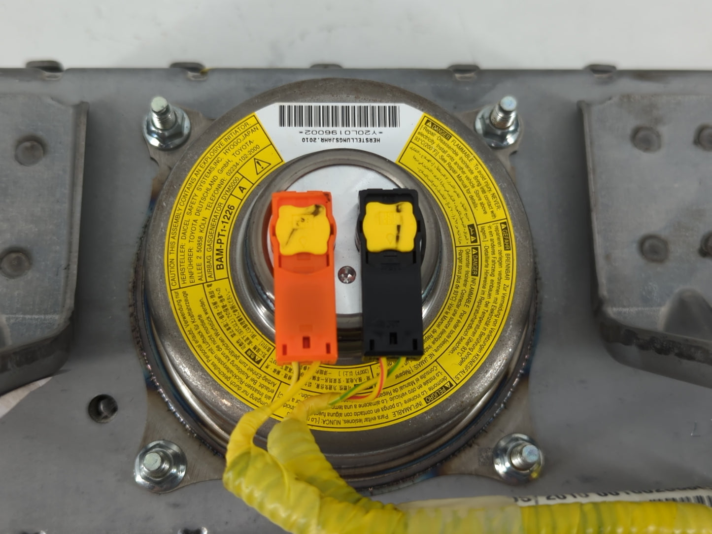 2006-2013 Toyota Rav4 Air Bag Passenger Right Dashboard OEM P/N:Y20L0196002 Fits Fits 2006 2007 2008 2009 2010 2011 2013 OEM
