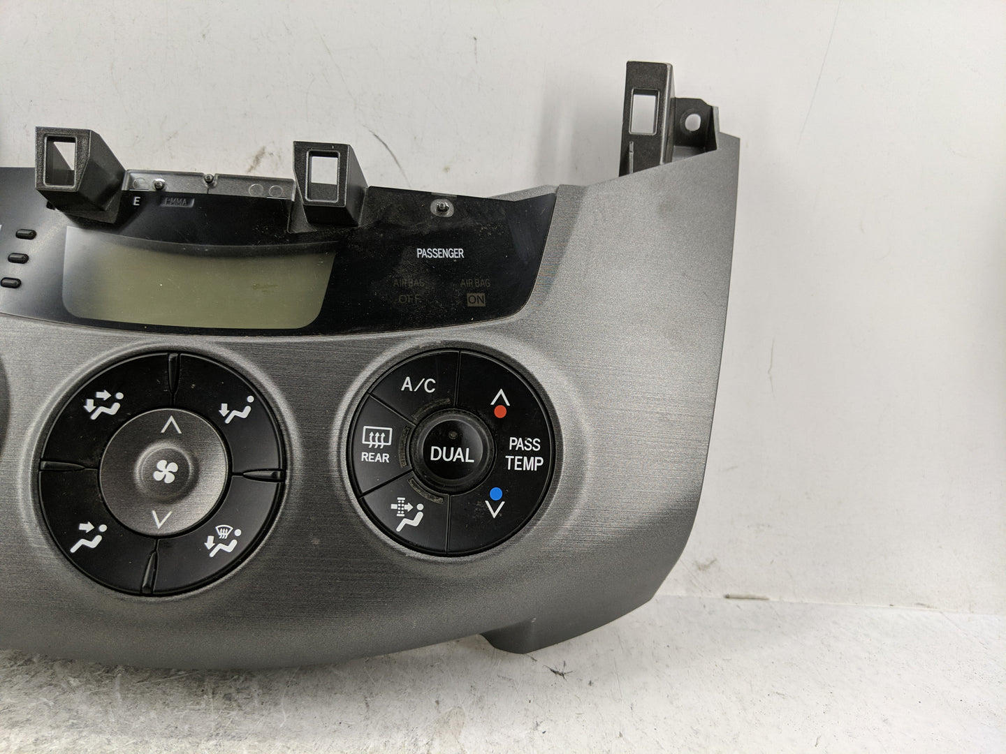 2009-2012 Toyota Rav4 Climate Control Module Temperature AC/Heater Replacement P/N:75D740 Fits Fits 2009 2010 2011 2012 OEM 