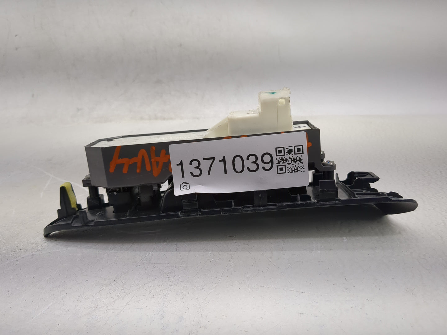 2006-2012 Toyota Rav4 Master Power Window Switch Replacement Driver Side Left P/N:74232-0R010 Fits OEM Used Auto Parts - Oem