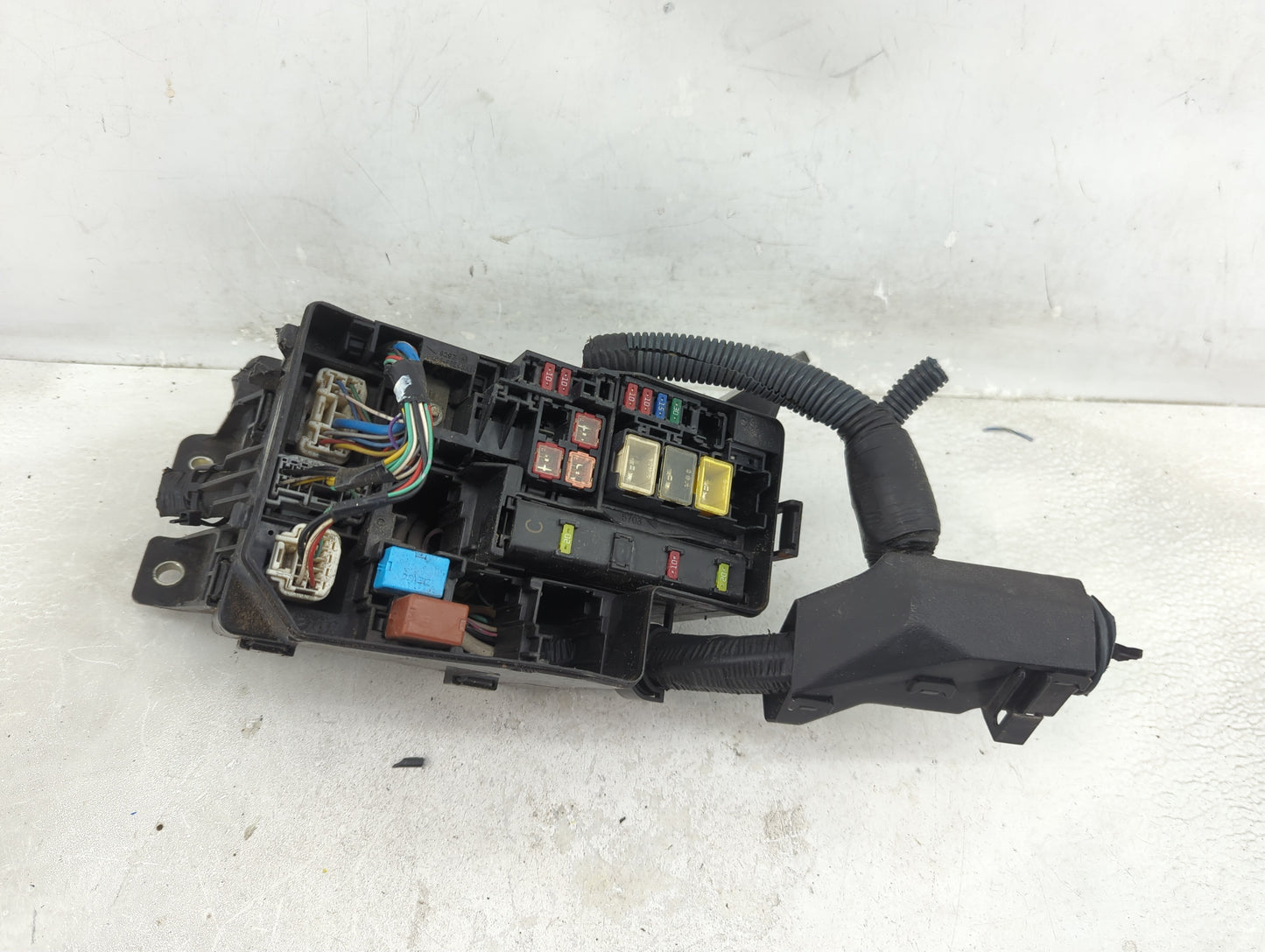 2006-2012 Toyota Rav4 Fusebox Fuse Box Panel Relay Module Fits Fits 2006 2007 2008 2009 2010 2011 2012 OEM Used Auto Parts -