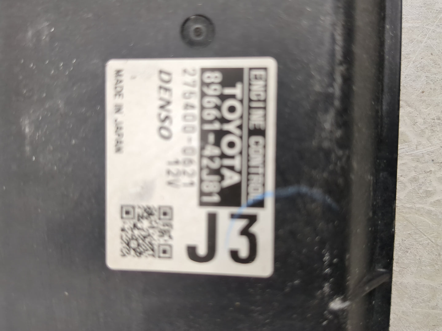 2009-2010 Toyota Rav4 PCM Engine Control Computer ECU ECM PCU OEM P/N:89661-42J81 Fits Fits 2009 2010 OEM Used Auto Parts - 