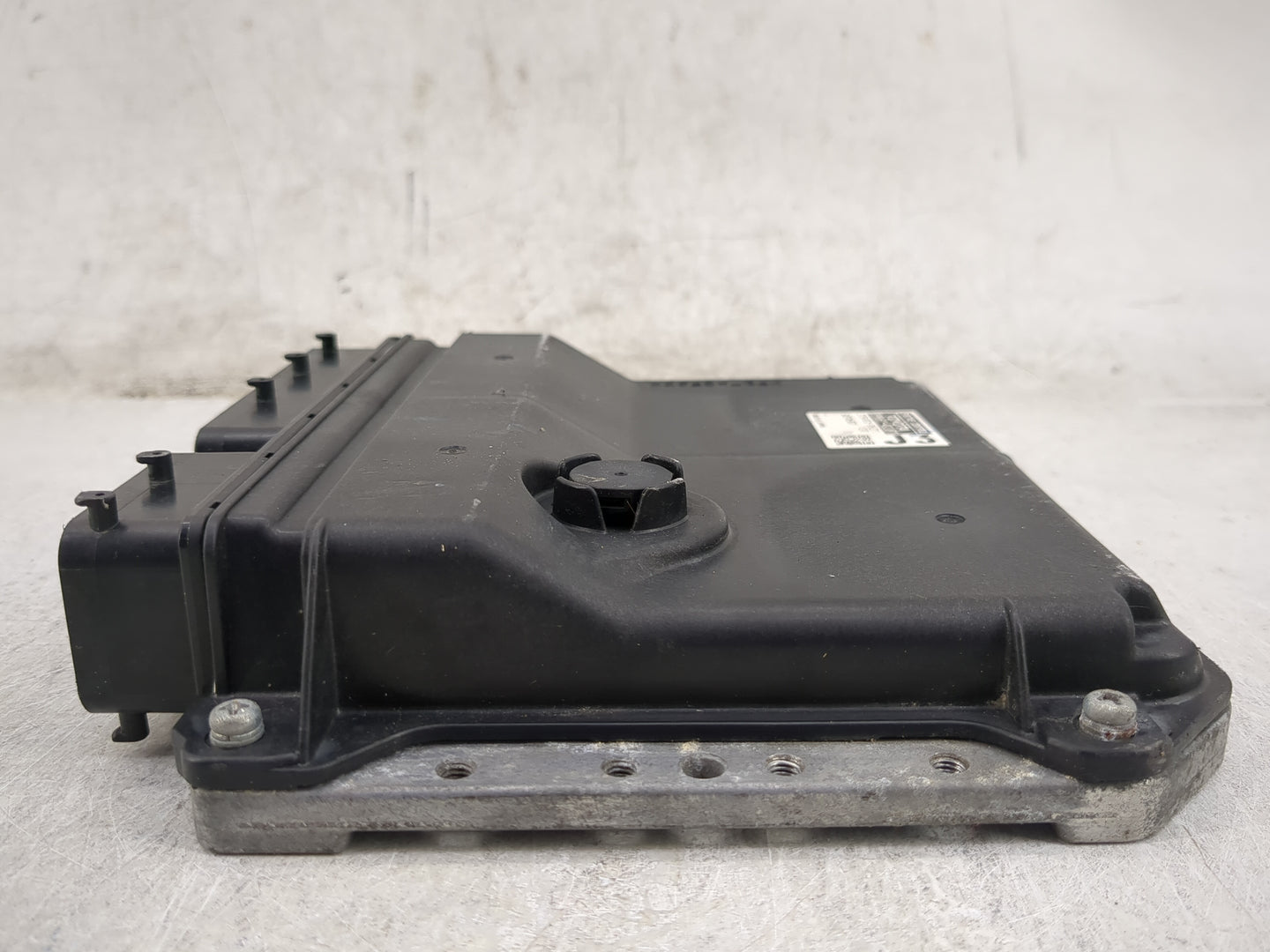 2009-2010 Toyota Rav4 PCM Engine Control Computer ECU ECM PCU OEM P/N:89661-42J81 Fits Fits 2009 2010 OEM Used Auto Parts - 