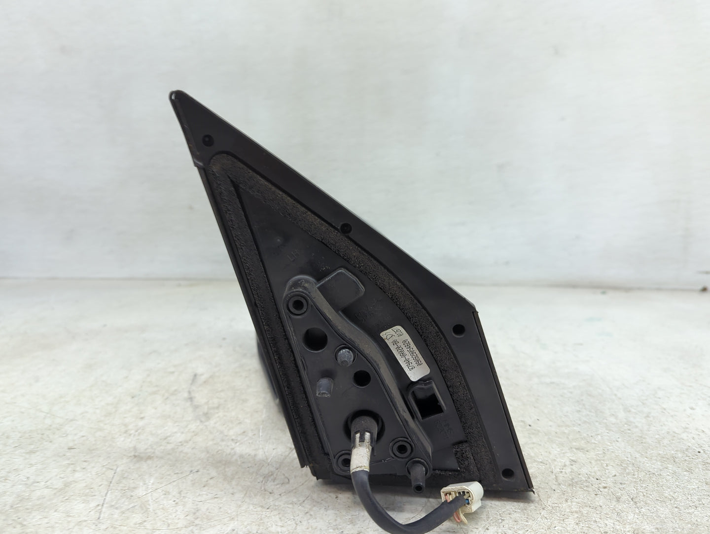 2009-2012 Toyota Rav4 Driver Side View Mirror - Left Door Mirror OEM Used - Oemusedautoparts1.com
