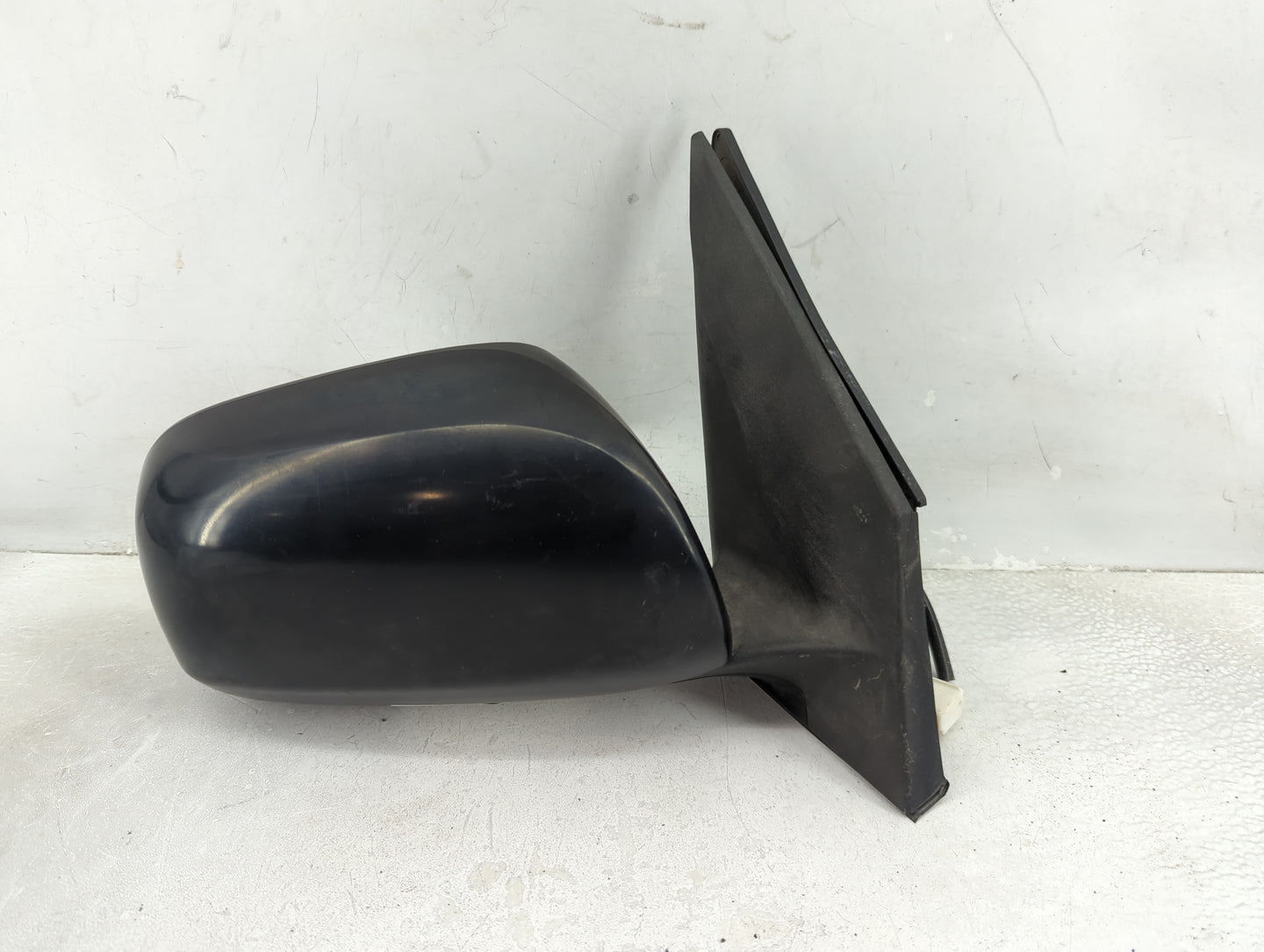 2009-2012 Toyota Rav4 Passenger Side View Mirror - Right Door Mirror OEM Used - Oemusedautoparts1.com