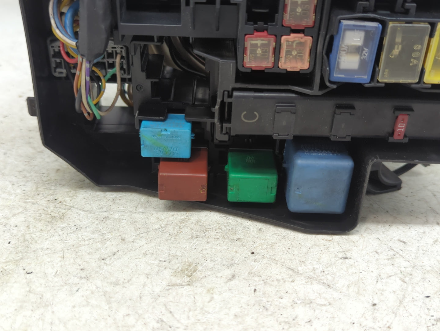 2006-2012 Toyota Rav4 Fusebox Fuse Box Panel Relay Module P/N:82666-PPE Fits Fits 2006 2007 2008 2009 2010 2011 2012 OEM Use