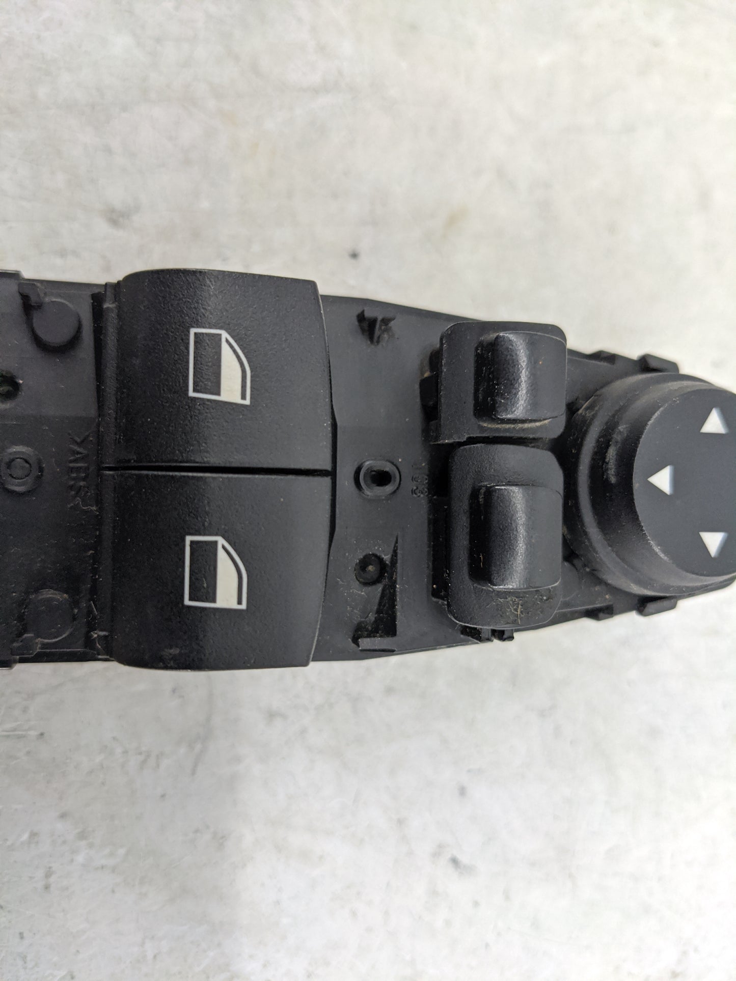2006-2012 Toyota Rav4 Master Power Window Switch Replacement Driver Side Left P/N:9241955-01 Fits OEM Used Auto Parts - Oemu