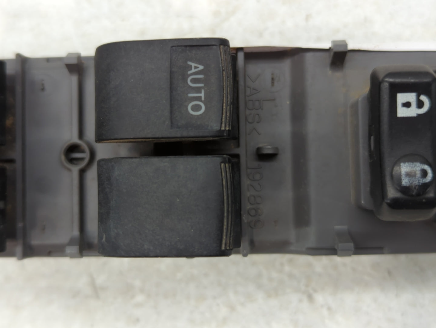 2006-2012 Toyota Rav4 Master Power Window Switch Replacement Driver Side Left P/N:192869 Fits OEM Used Auto Parts - Oemuseda