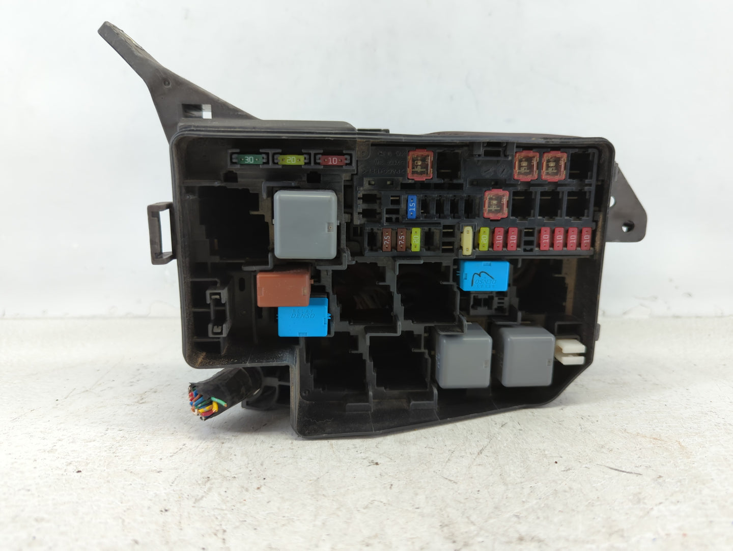 2006-2012 Toyota Rav4 Fusebox Fuse Box Panel Relay Module P/N:82662-0R040 Fits Fits 2006 2007 2008 2009 2010 2011 2012 OEM U