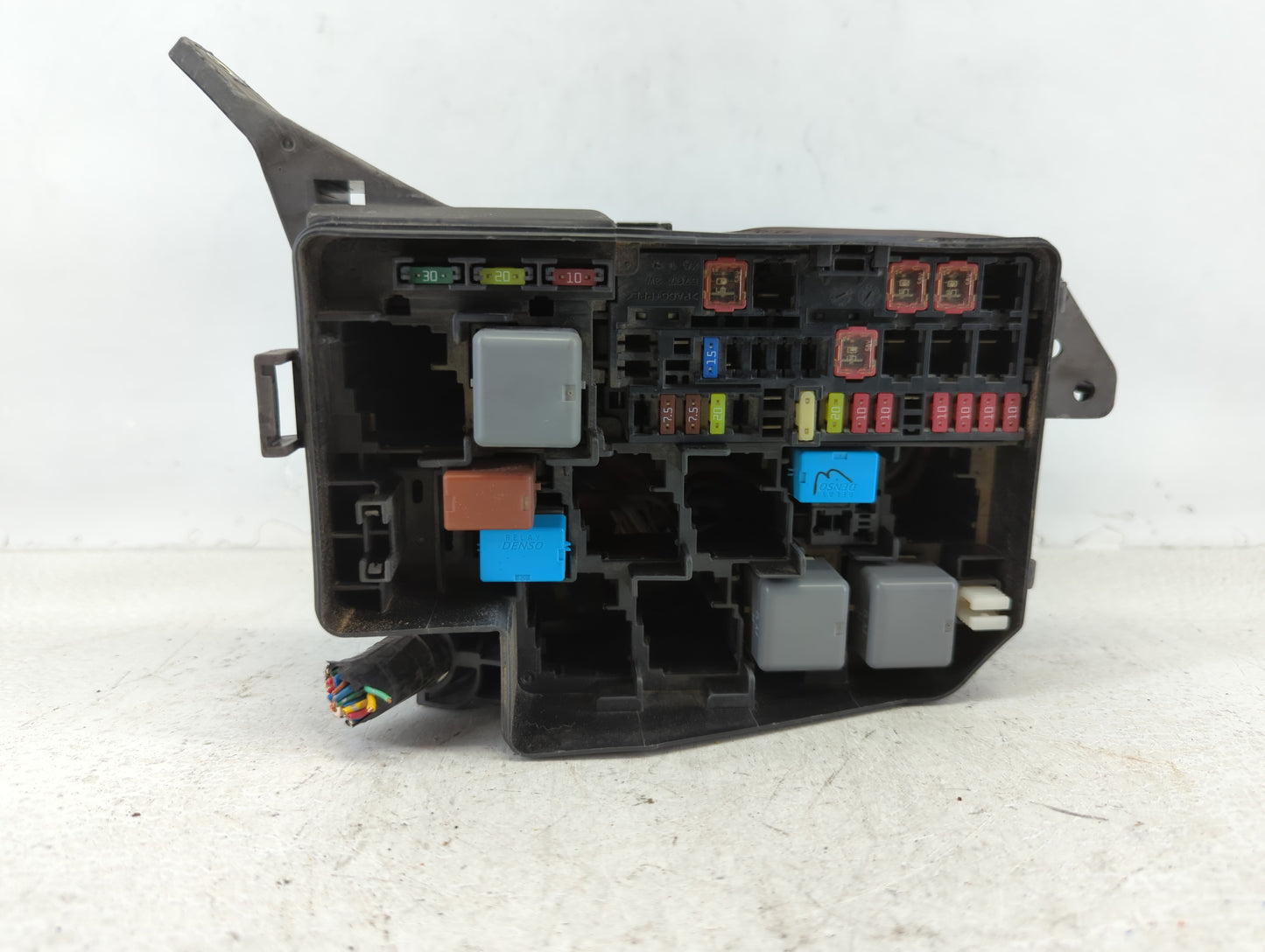 2006-2012 Toyota Rav4 Fusebox Fuse Box Panel Relay Module P/N:82662-0R040 Fits Fits 2006 2007 2008 2009 2010 2011 2012 OEM U