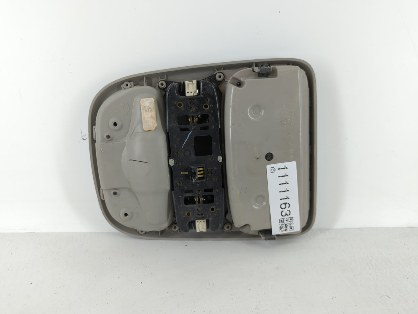 2010 Toyota Sienna Overhead Roof Console - Oemusedautoparts1.com