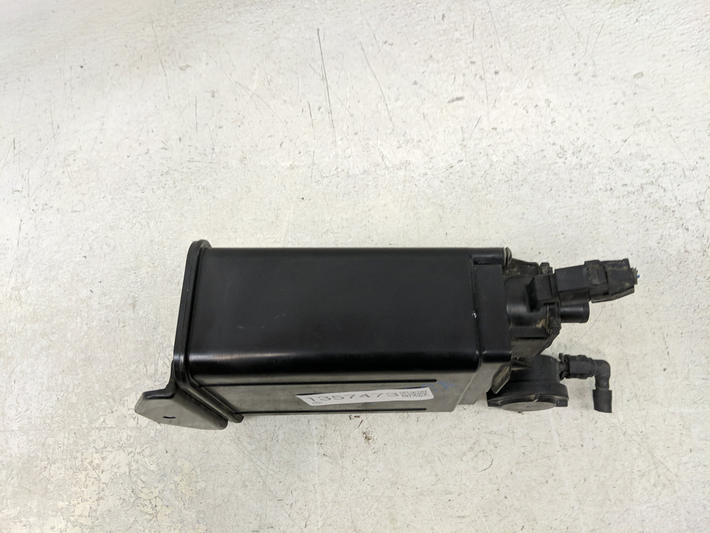 2010 Toyota Sienna Fuel Vapor Charcoal Canister - Oemusedautoparts1.com