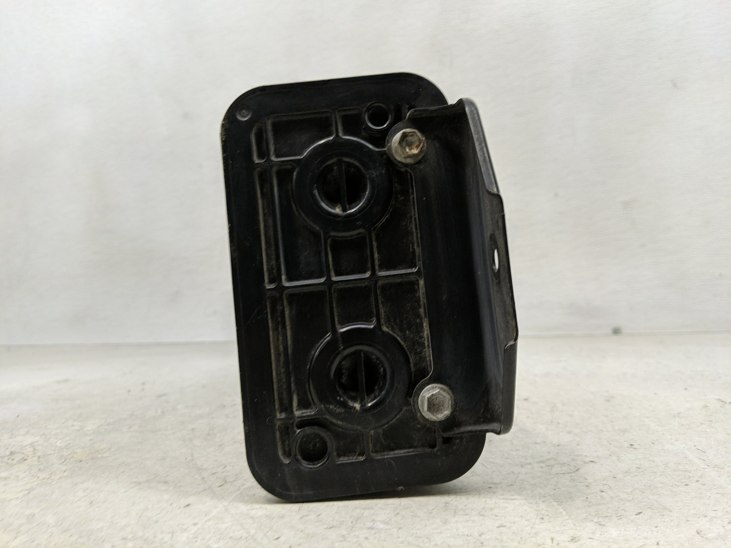 2010 Toyota Sienna Fuel Vapor Charcoal Canister - Oemusedautoparts1.com
