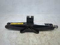 2010 Toyota Sienna Spare Scissor Car Jack - Oemusedautoparts1.com