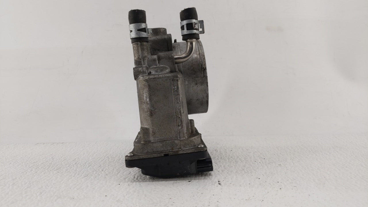 2007-2016 Toyota Sienna Throttle Body P/N:22030-0P050 22030-31030 Fits OEM Used Auto Parts - Oemusedautoparts1.com