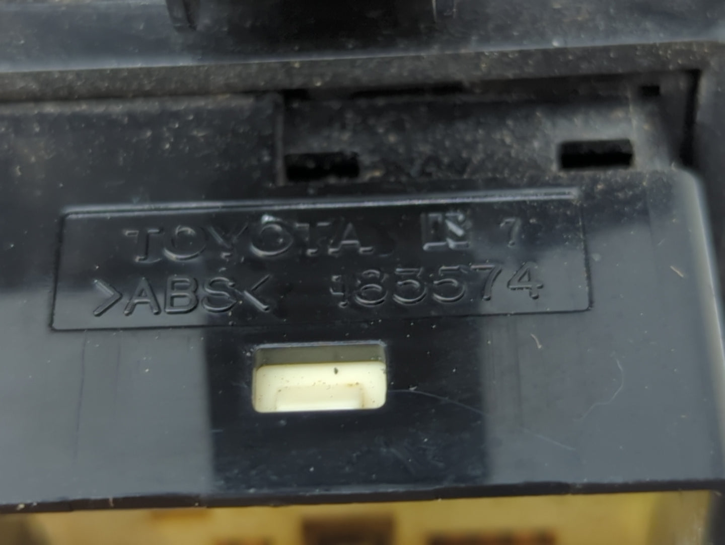 2004-2010 Toyota Sienna Master Power Window Switch Replacement Driver Side Left P/N:183574 514547 Fits OEM Used Auto Parts -