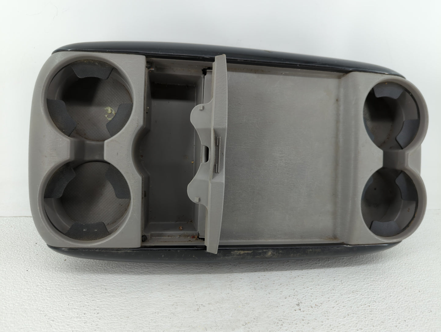 2004-2010 Toyota Sienna Overhead Roof Console Interior Dome Light Grey - Oemusedautoparts1.com